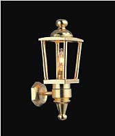 Brass carriage lamp