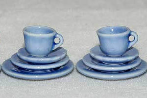 Blue good quality porcelain dinner service