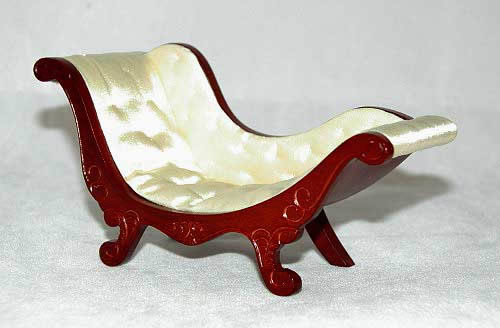 Day bed with cream satin