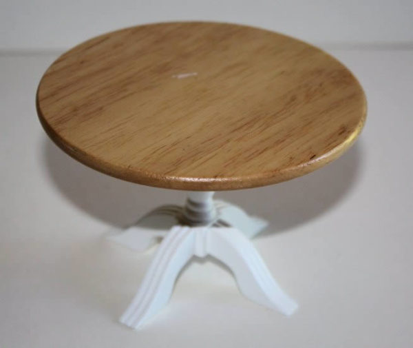 Table round pine top with white base