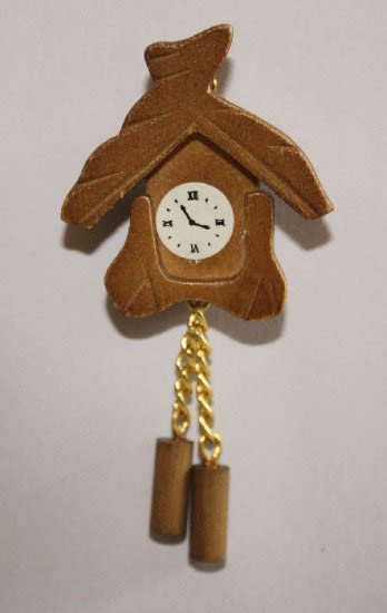 Small cuckoo clock