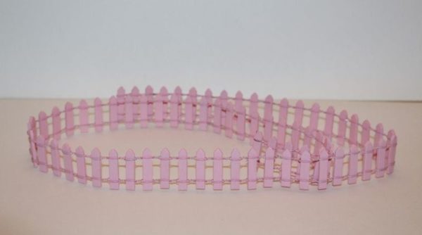 Sml Pink picket fence