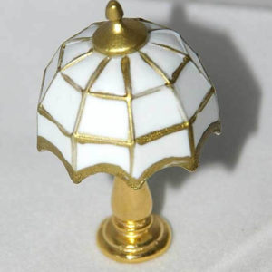 Tiffany table lamp, whitebon electric